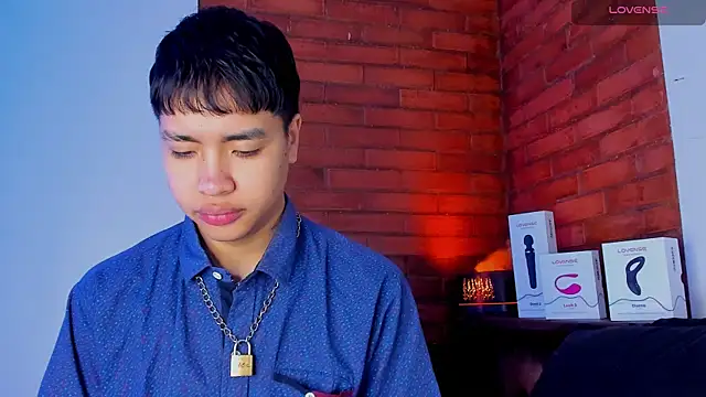 Lee Colee online show from 04/08/26, 12:16