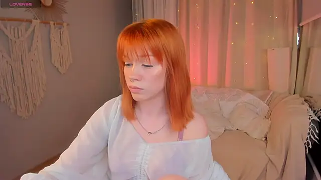 lisa sunny  online show from 04/15/26, 04:25