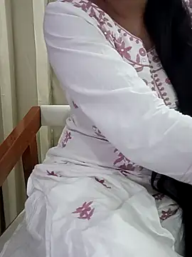 Jesmin khan01 online show from 04/17/26, 03:59