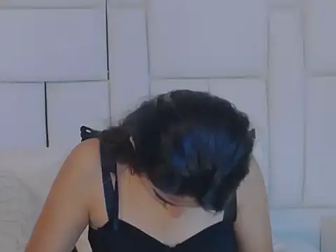 AnnieDesire online show from 06/04/26, 04:40