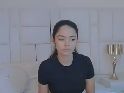 AnnieDesire online show from 06/05/26, 05:14