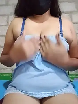 Snapshot of SLNISHU chatting on 05/27/26, 02:41 SLNISHU online show from 05/27/26, 02:41