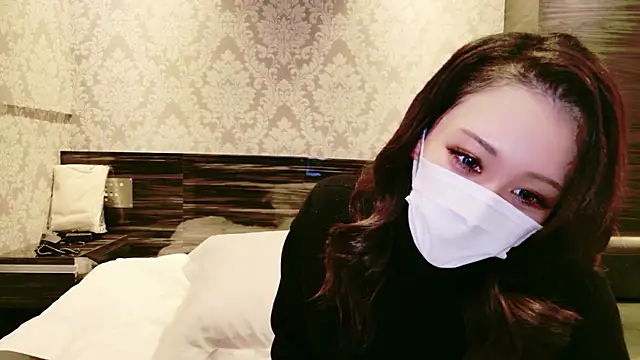 mika chan  online show from 03/11/26, 10:21