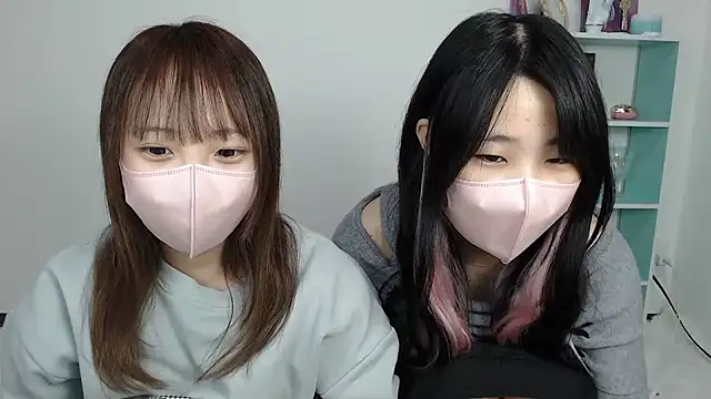 mayu nyann online show from 04/15/26, 09:27