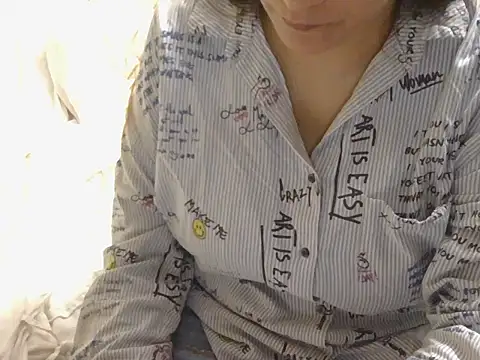 spicy Zara online show from 07/14/26, 04:17