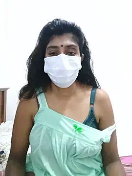 Snapshot of Amisha-35 chatting on 07/15/26, 01:00 Amisha-35 online show from 07/15/26, 01:00