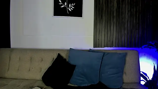 Safiro Evans online show from 04/22/26, 01:34