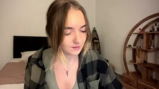 RoxyWet online show from 04/20/26, 01:25