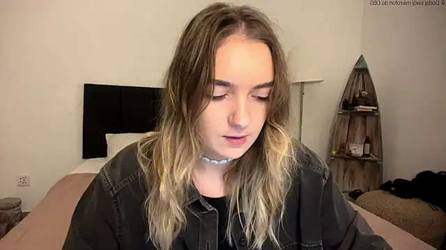 RoxyWet online show from 04/21/26, 01:17