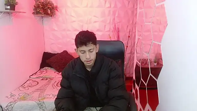 Kei 23 online show from 03/31/26, 11:54