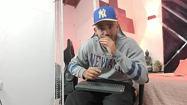 quilliam voss online show from 03/19/26, 03:43