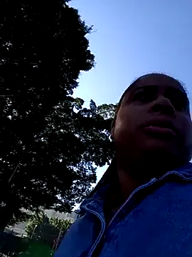 gatinha20257 online show from 06/22/26, 12:24