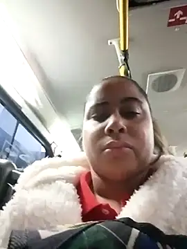 gatinha20257 online show from 07/13/26, 09:45