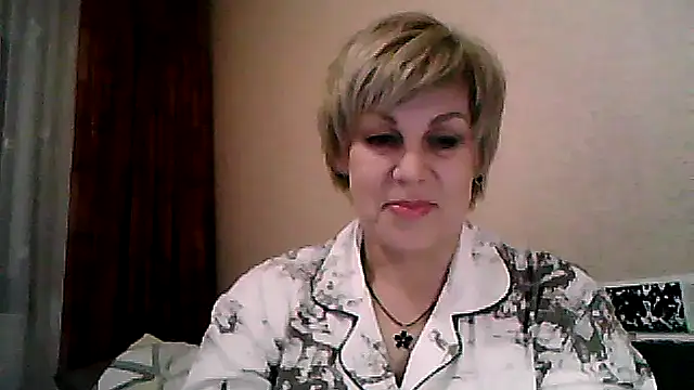 Snapshot of TatkaYang chatting on 04/06/26, 07:37 TatkaYang online show from 04/06/26, 07:37