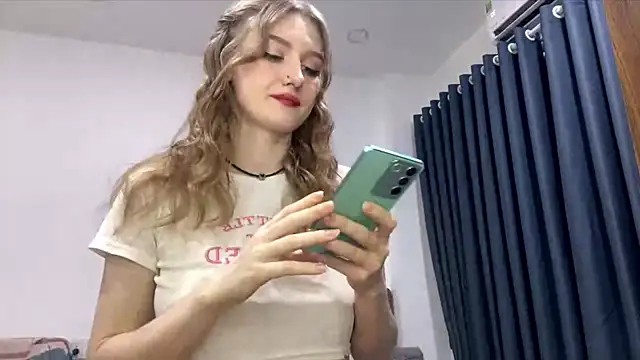 JanesSpace online show from 04/19/26, 01:43