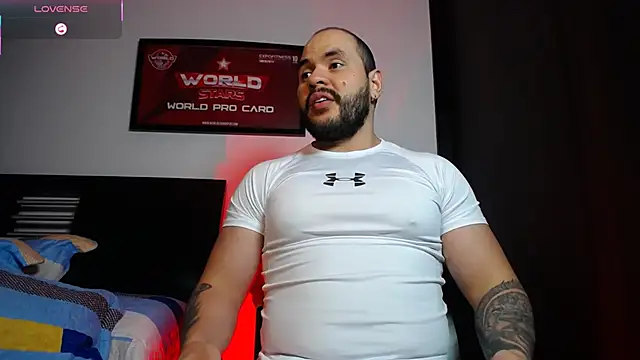 Axel Dominus online show from 04/15/26, 03:02