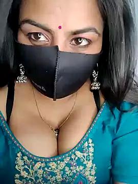 hot8178 online show from 04/13/26, 04:56