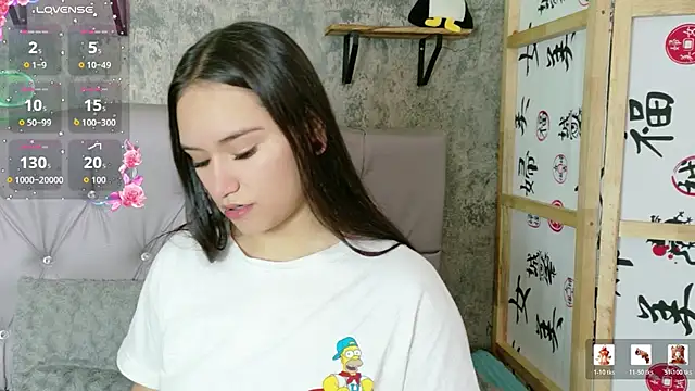 Sophia xoxo1 online show from 04/07/26, 03:01