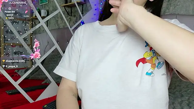 Sophia xoxo1 online show from 04/15/26, 07:58