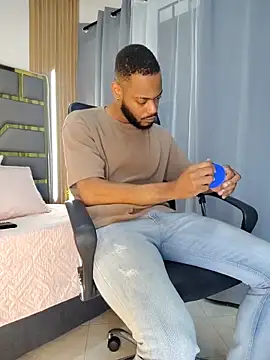 Oliver bigblack cock online show from 04/18/26, 07:29