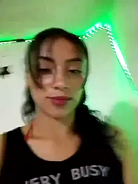 Snapshot of KattyBerryX chatting on 07/24/26, 05:55 KattyBerryX online show from 07/24/26, 05:55