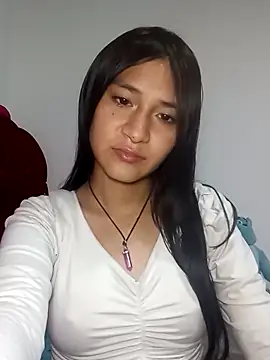 KarolaMendez online show from 05/24/26, 09:31