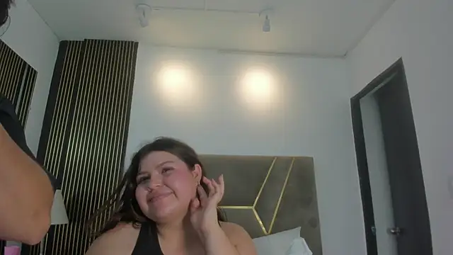 Amelie Fabulous  online show from 03/31/26, 02:24