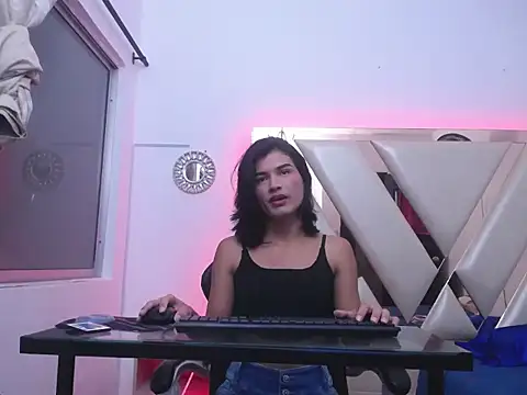 Madisson jones online show from 03/20/26, 11:48