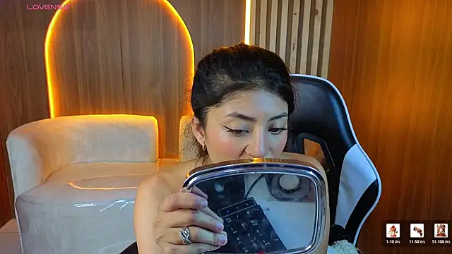 Snapshot of Lia_queen_tx chatting on 07/30/26, 03:16 Lia queen tx online show from 07/30/26, 03:16