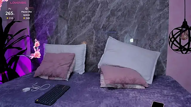 Megan Stein online show from 03/19/26, 06:56