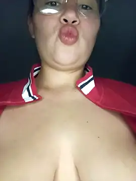 Brittany G online show from 04/01/26, 04:57