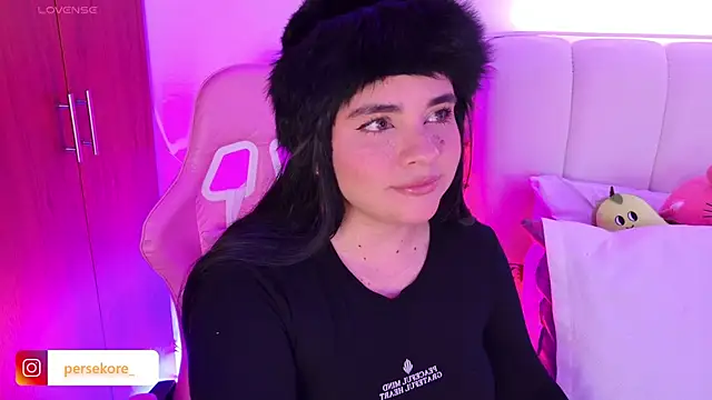 its persy online show from 03/21/26, 09:40