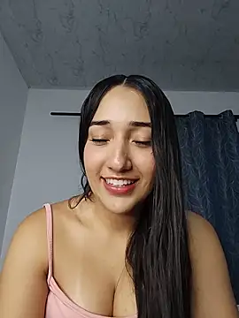 isabellaHill2 online show from 05/02/26, 05:23