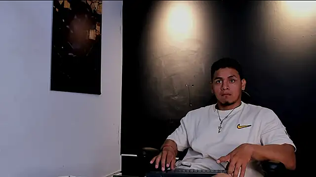 Snapshot of Floyd212_Vibes chatting on 03/16/26, 12:20 Floyd212 Vibes online show from 03/16/26, 12:20