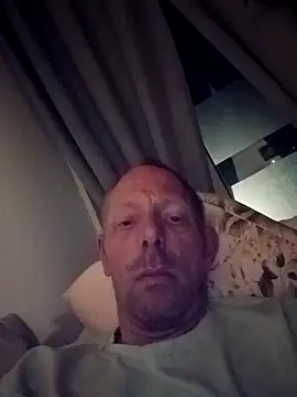 Snapshot of jongen_ehv chatting on 05/03/26, 09:32 jongen ehv online show from 05/03/26, 09:32