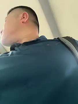 Cunzhangshibage02 online show from 04/17/26, 10:51