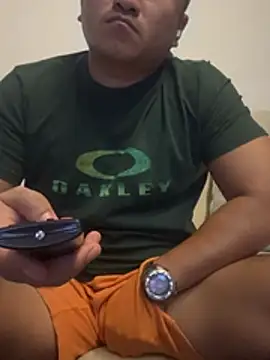 Cunzhangshibage02 online show from 04/22/26, 12:50