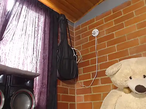 Alexandrina online show from 02/28/25, 06:31