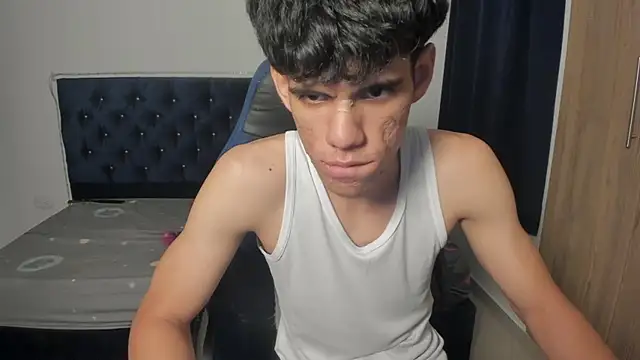 Josy 11 online show from 04/06/26, 03:15