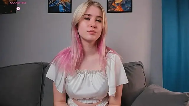 Snapshot of ivygenesis chatting on 06/07/26, 04:49 ivygenesis online show from 06/07/26, 04:49