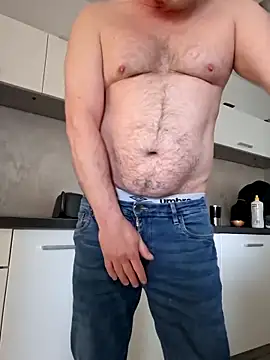 AgaiJa42 online show from 04/10/26, 01:16