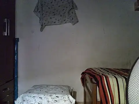 latinoaarrg30 online show from 03/12/26, 10:54