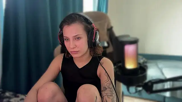 AlbyDengrov online show from 03/13/26, 11:33