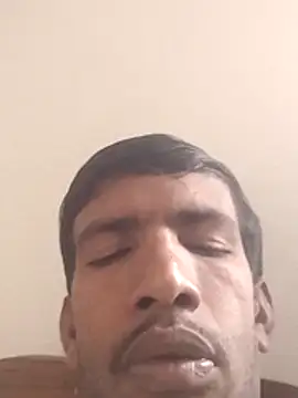 Snapshot of Lipsyguy2295 chatting on 03/14/26, 09:26 Lipsyguy2295 online show from 03/14/26, 09:26