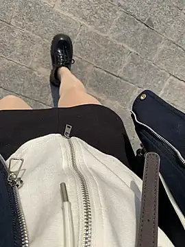 AIone se online show from 04/10/26, 08:41