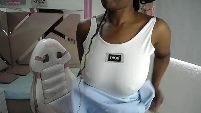 Ebony rizon online show from 04/21/26, 01:39