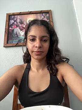karlatiburcio online show from 06/06/26, 03:06