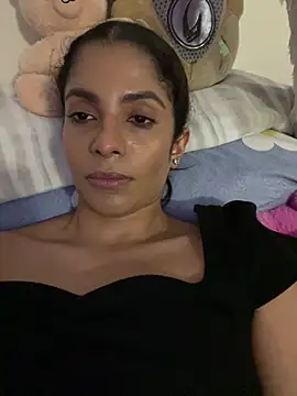 Snapshot of karlatiburcio chatting on 07/15/26, 01:22 karlatiburcio online show from 07/15/26, 01:22
