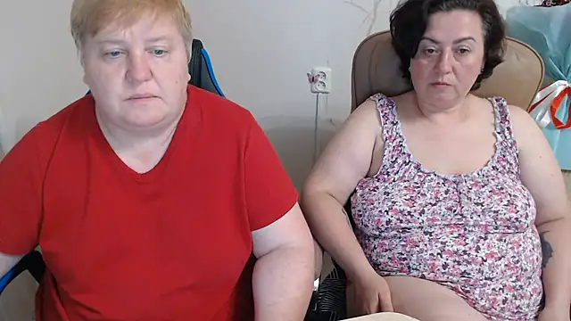Snapshot of Lindy-Jeanie chatting on 07/25/26, 08:50 Lindy-Jeanie online show from 07/25/26, 08:50
