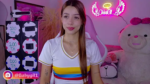 Snapshot of ChloeGil chatting on 06/01/26, 10:50 ChloeGil online show from 06/01/26, 10:50
